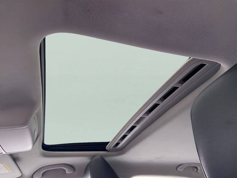 2020 Volkswagen Passat R-Line