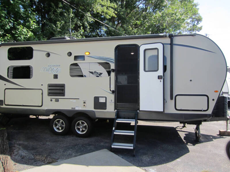 2019 Rockwood Mini Lite 2509S