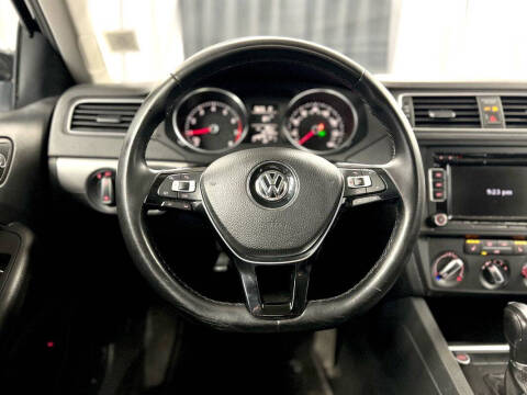 2015 Volkswagen Jetta