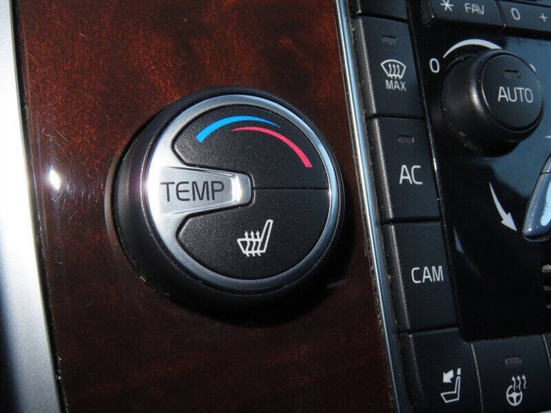 2015 Volvo XC70 3.2 Premier Plus