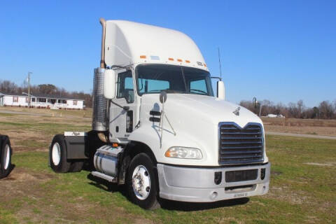 2009 Mack Pinnacle