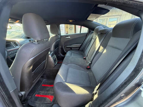 2015 Dodge Charger SE