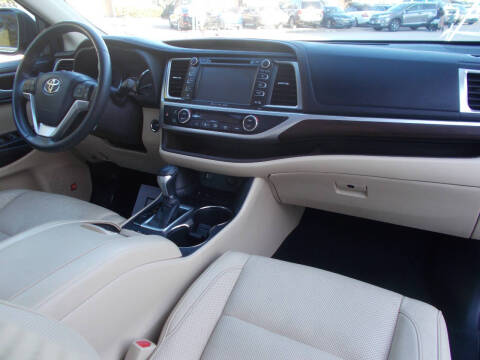 2016 Toyota Highlander Limited