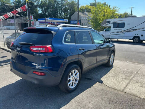 2018 Jeep Cherokee Latitude Plus