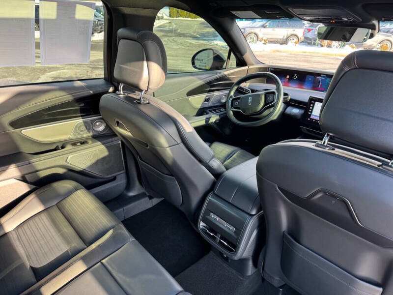 2024 Lincoln Nautilus Reserve