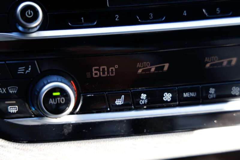 2017 BMW 5 Series 540i