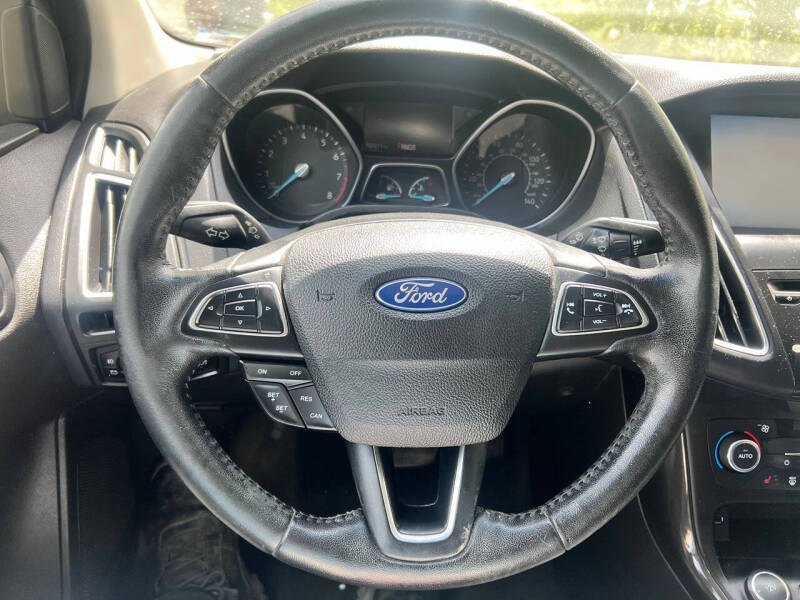2015 Ford Focus Titanium