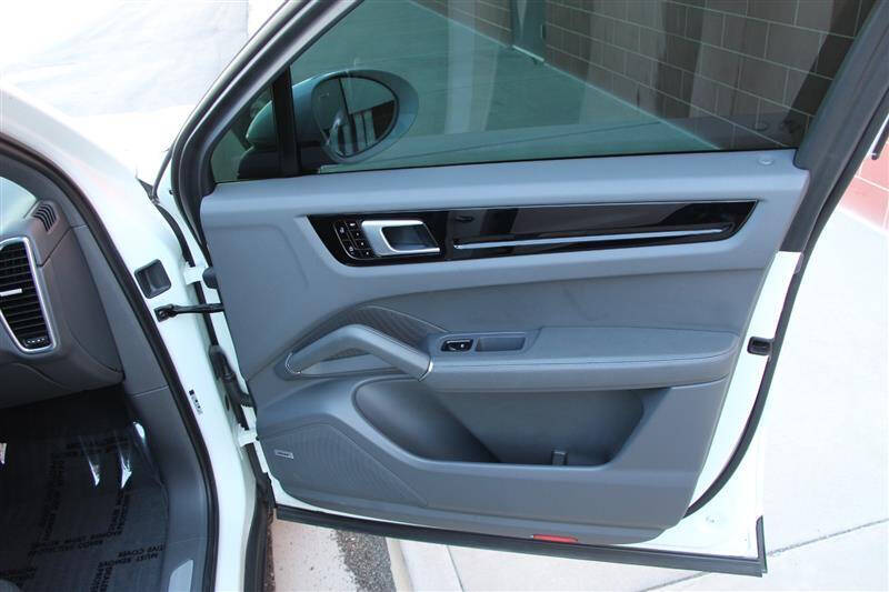 2020 Porsche Cayenne