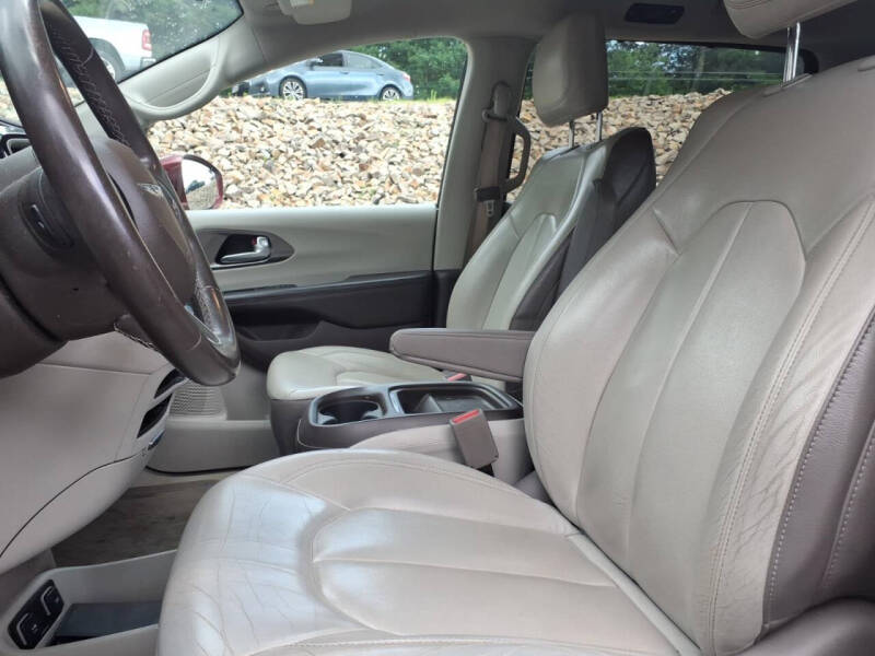 2017 Chrysler Pacifica Touring Plus