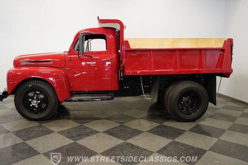 1949 Ford F-600