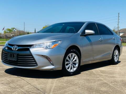 2017 Toyota Camry for sale at AUTO DIRECT Bellaire in Houston TX