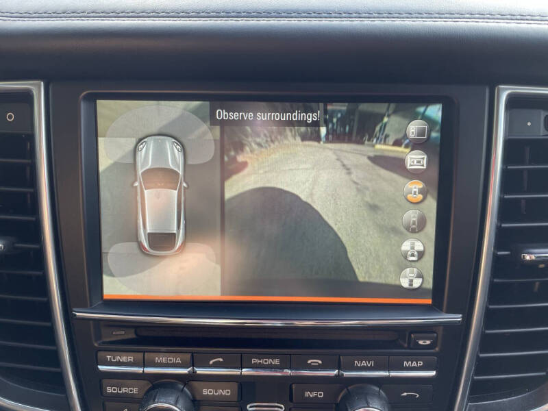 2014 Porsche Panamera 4S