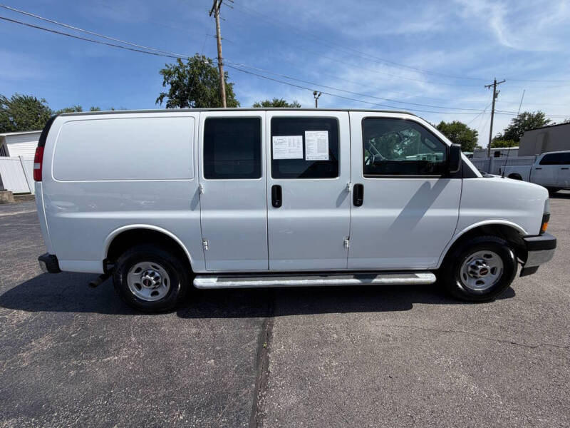 2018 GMC Savana 2500