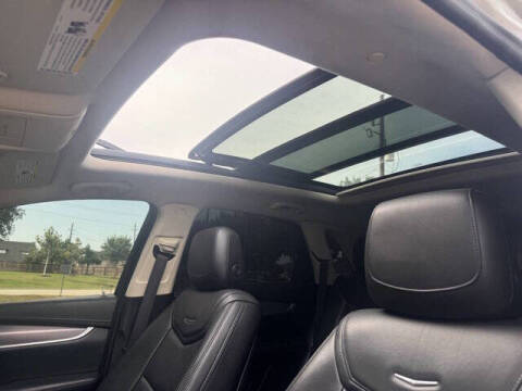 2018 Cadillac XT5 Premium Luxury