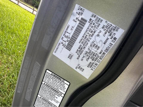 2004 Ford Explorer XLT