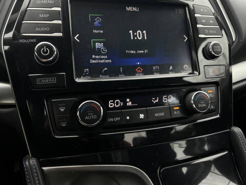 2017 Nissan Maxima 3.5 SR