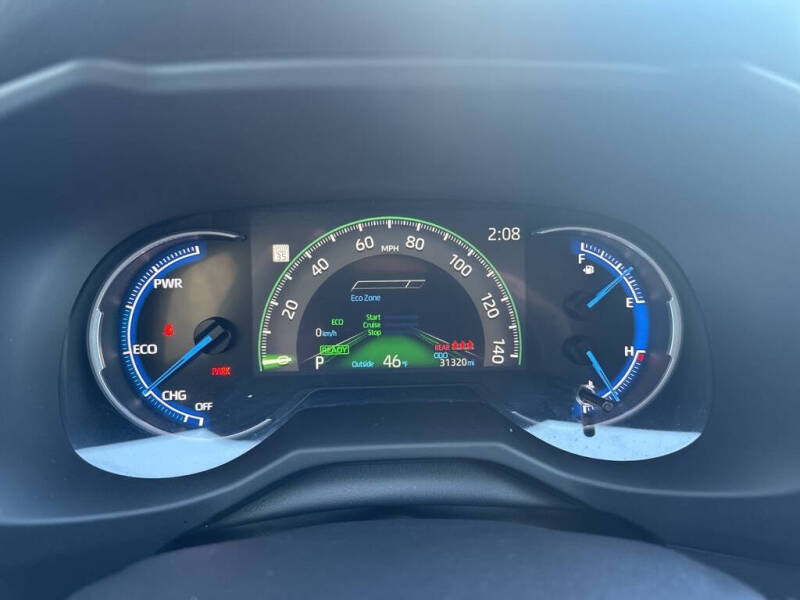 2024 Toyota RAV4 Hybrid LE