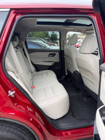 2021 Nissan Rogue SL