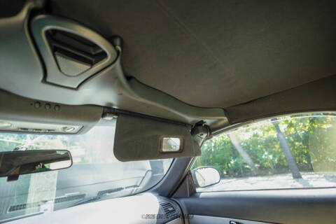 2004 Ford Thunderbird Deluxe