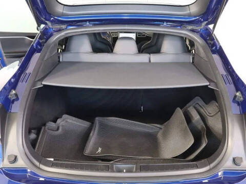 2015 Tesla Model S