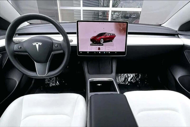 2023 Tesla Model 3 Long Range