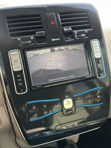 2012 Nissan LEAF SL