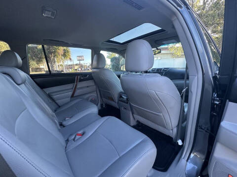 2013 Toyota Highlander Limited