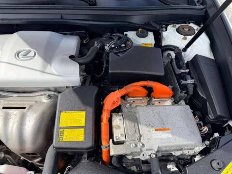 2013 Lexus ES 300h