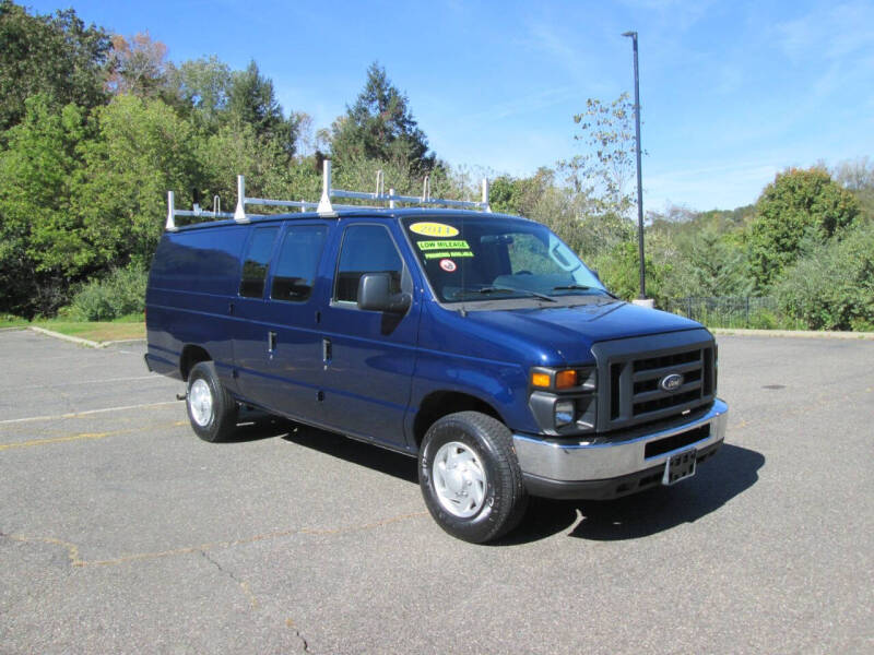2014 Ford E-Series E-350 SD