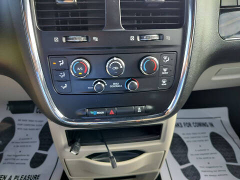 2016 Dodge Grand Caravan SE Plus