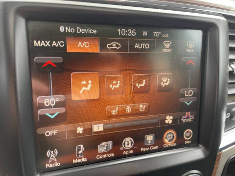 2016 RAM 3500 Laramie