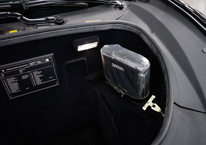 2021 Ferrari F8 Spider