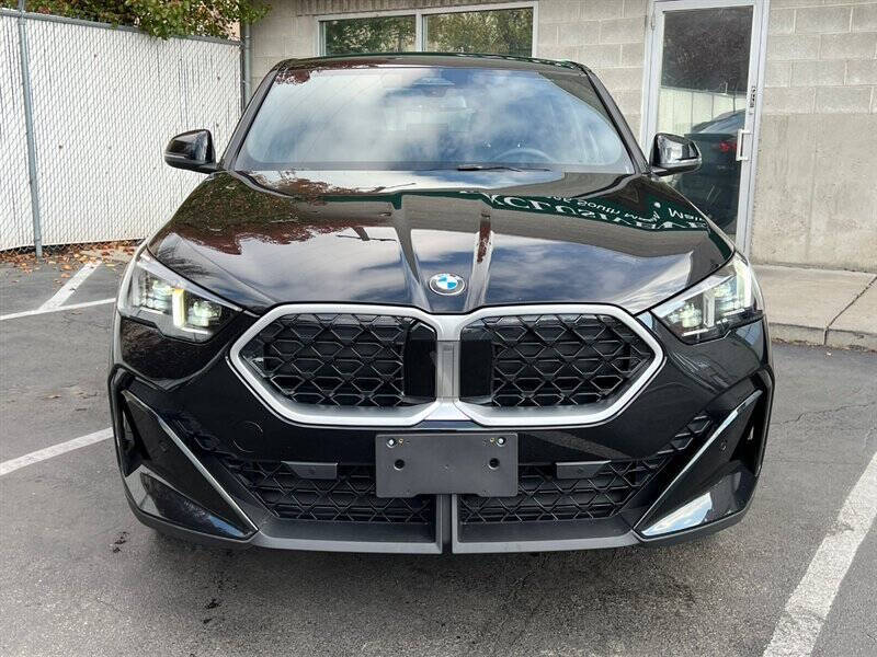 2025 BMW X2 xDrive28i