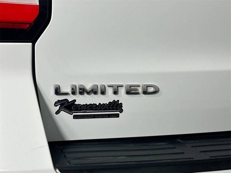 2022 Ford Expedition MAX Limited