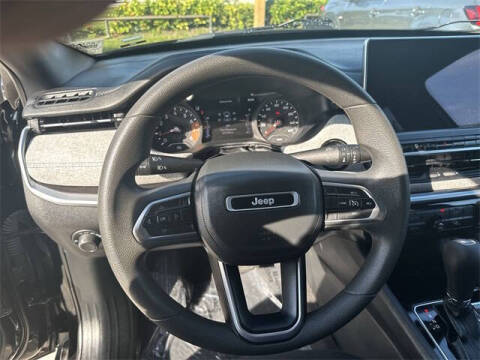 2024 Jeep Compass Sport