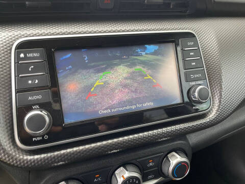 2023 Nissan Kicks SV