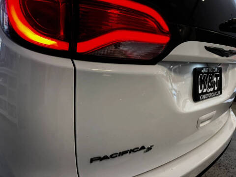 2018 Chrysler Pacifica Limited