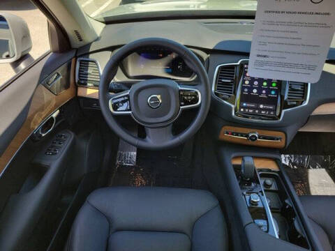 2025 Volvo XC90 T8 Plus Bright Theme 7P