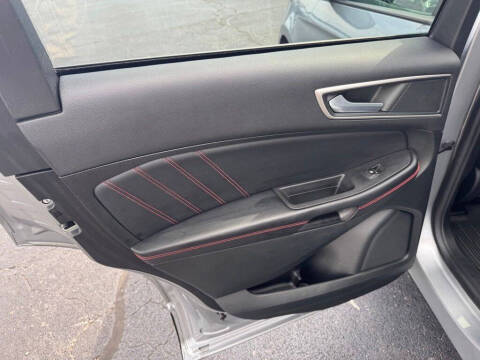 2022 Ford Edge ST-Line
