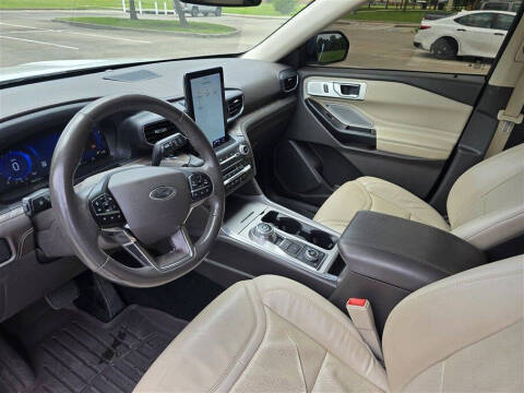2020 Ford Explorer Platinum