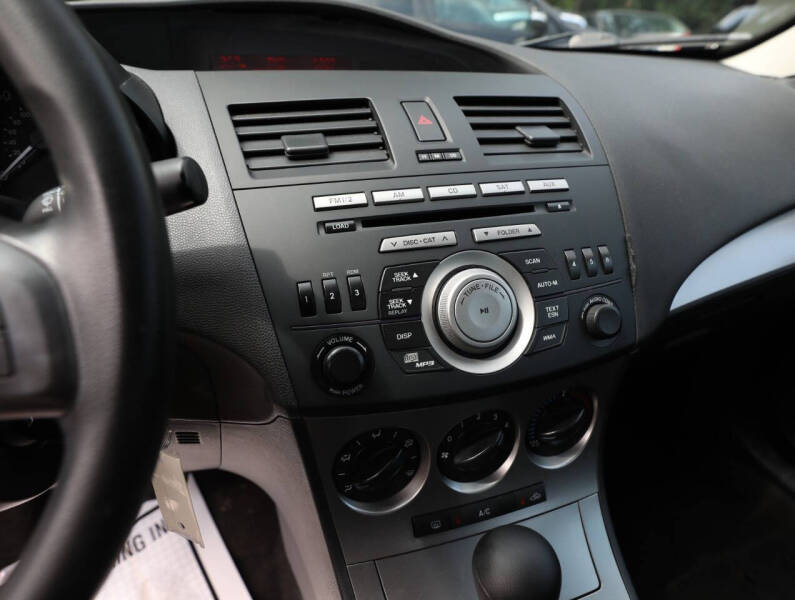 2010 Mazda MAZDA3 i Touring