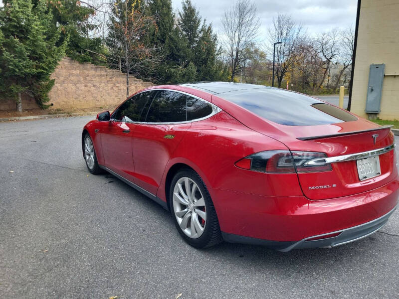 2015 Tesla Model S P85D