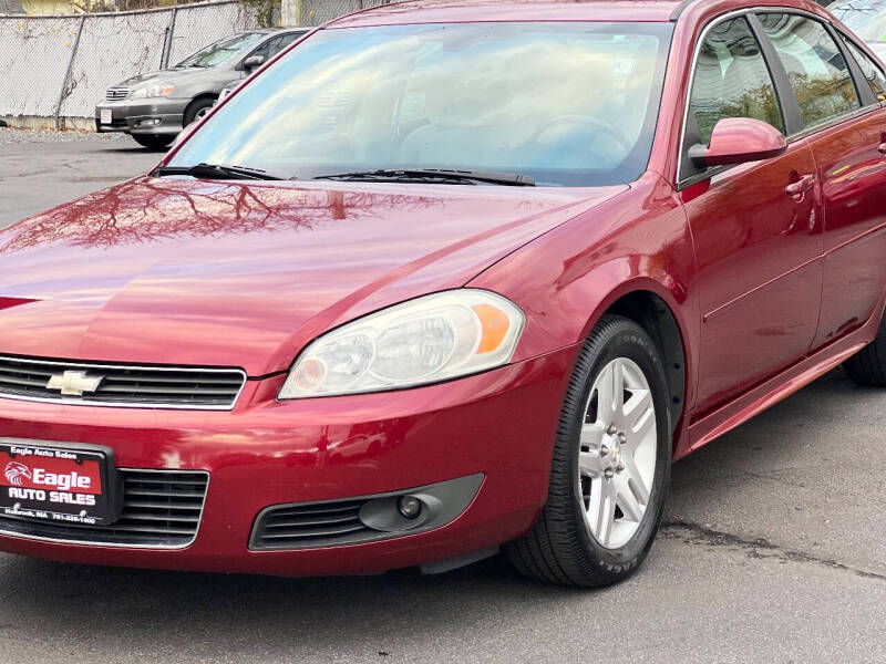 2011 Chevrolet Impala LT photo 9