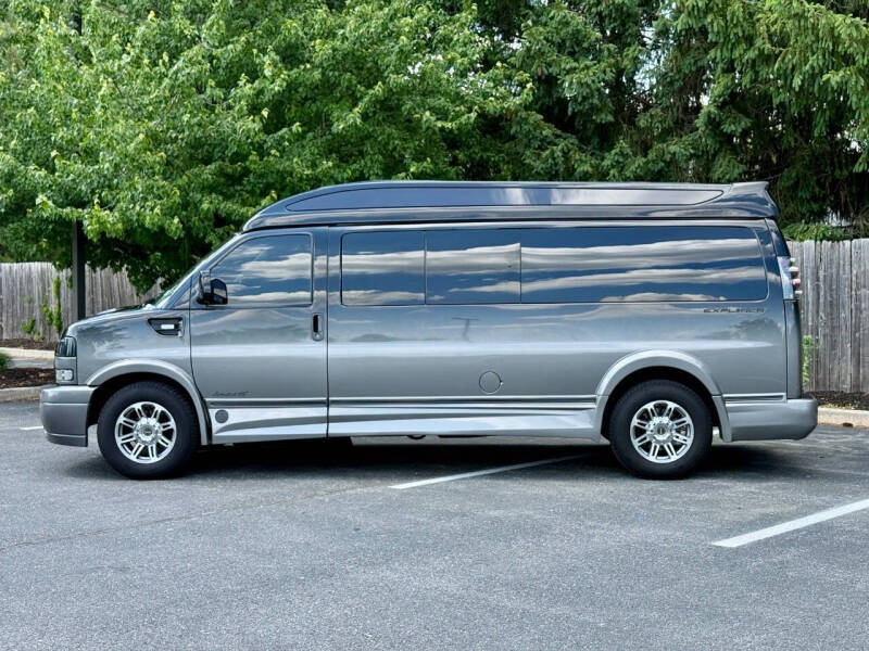 2020 GMC Savana 2500