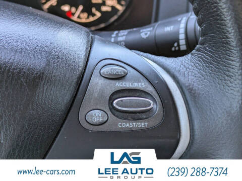 2018 Nissan Pathfinder SV