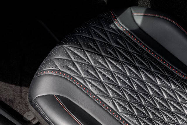 2024 Aston Martin DB12 V8