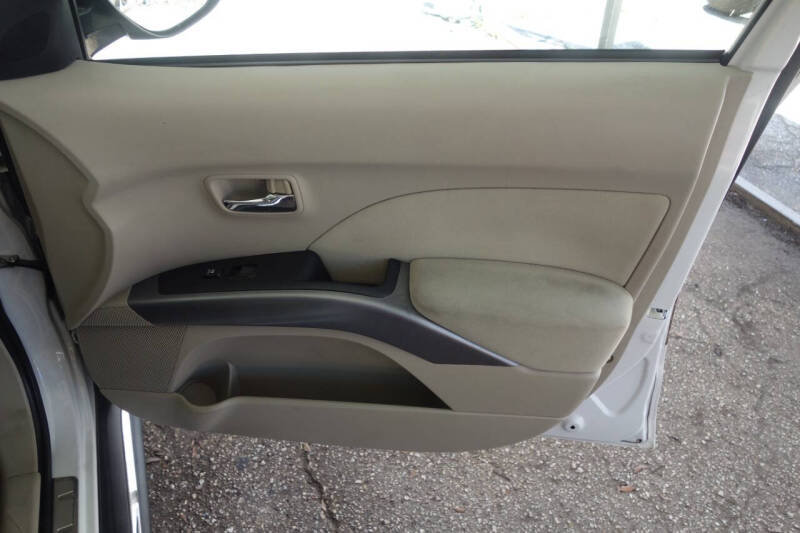 2010 Mitsubishi Outlander SE