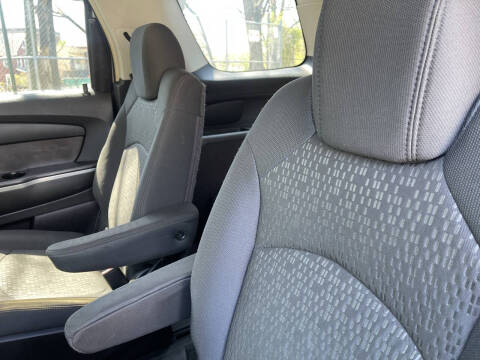 2007 GMC Acadia SLE-1