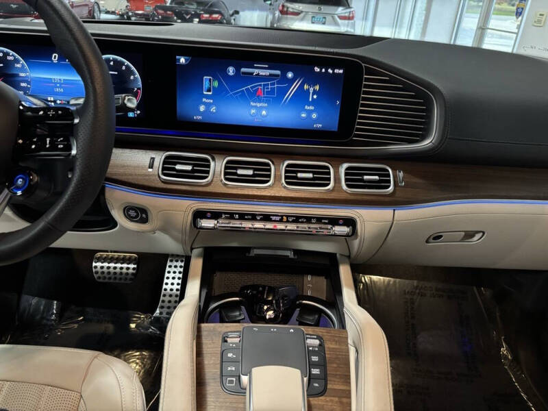 2026 Mercedes-Benz GLS AMG GLS 63