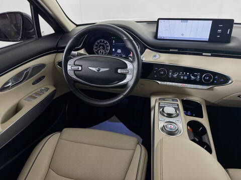 2023 Genesis GV70 2.5T Standard